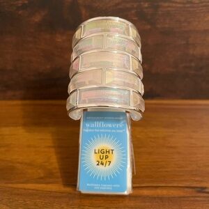 Bath & Body Works Wallflower Plug In NEW